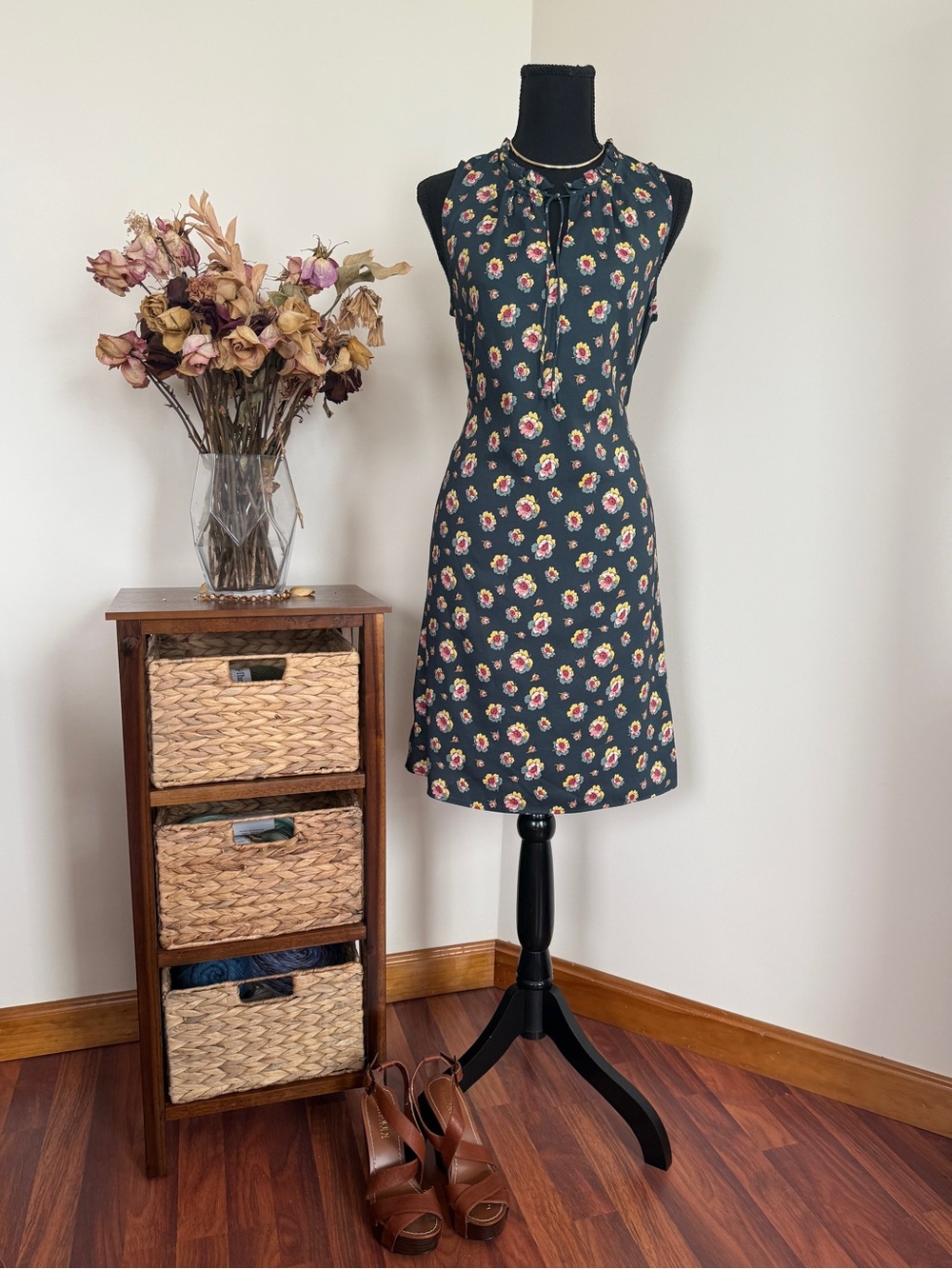 Vintage Inspired Floral Shift Dress | Sz. Small